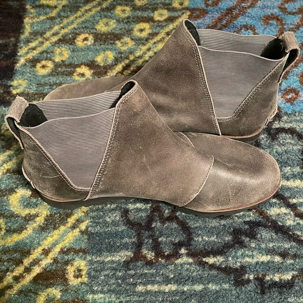 Sorrel Harlow Waterproof Chelsea Boots